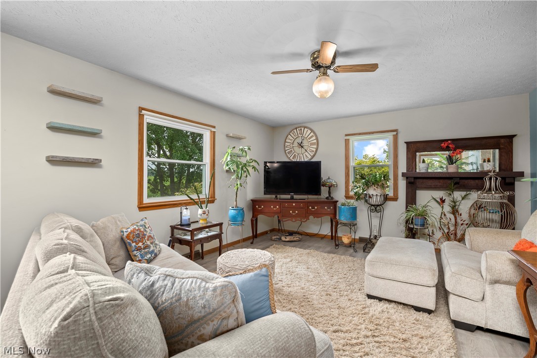 367 Township Road 1500 Road Jeromesville OH 44840