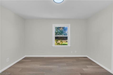 275 E 286th Street Willowick OH 44095
