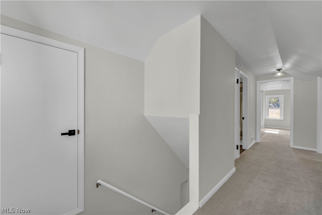 275 E 286th Street Willowick OH 44095
