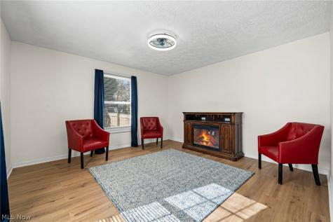 366 Oberlin Avenue Lorain OH 44052