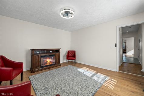 366 Oberlin Avenue Lorain OH 44052