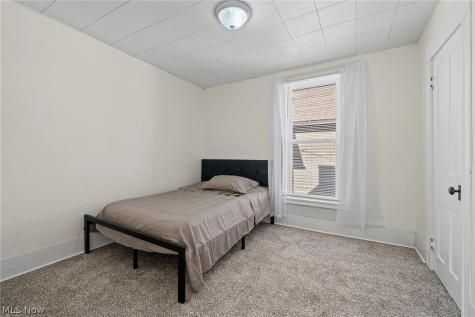 366 Oberlin Avenue Lorain OH 44052