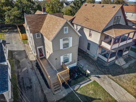 366 Oberlin Avenue Lorain OH 44052