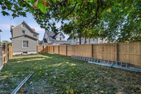 366 Oberlin Avenue Lorain OH 44052