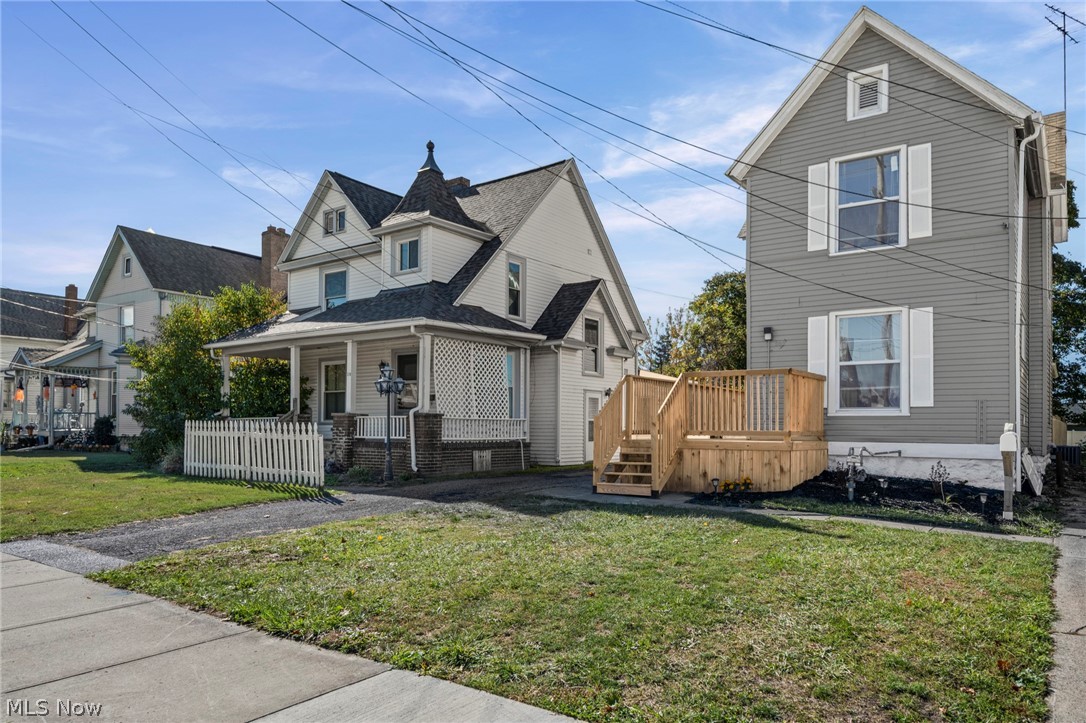 366 Oberlin Avenue Lorain OH 44052