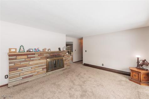 8963 Abbey Road North Royalton OH 44133
