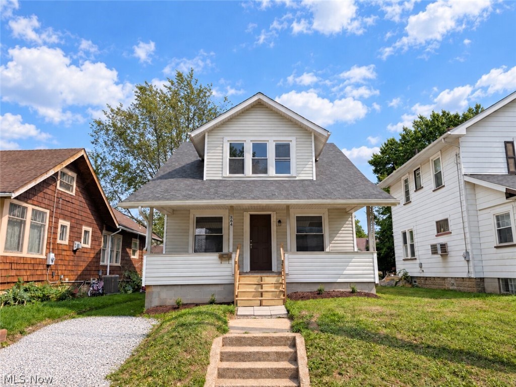 864 10th Street NE Massillon OH 44646