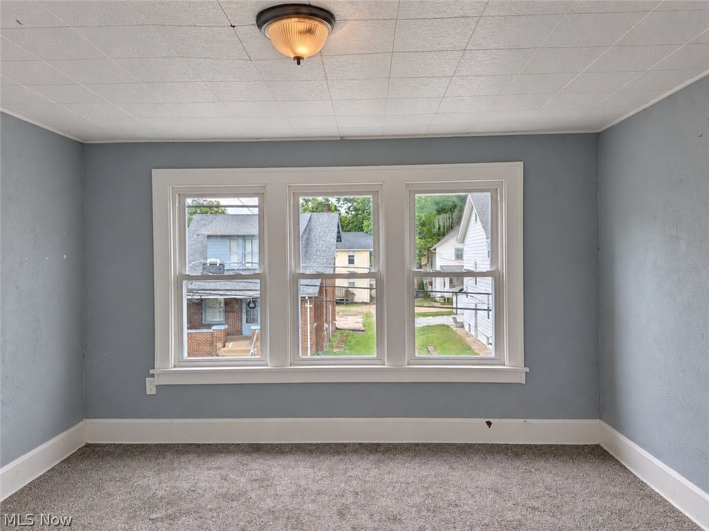 864 10th Street NE Massillon OH 44646