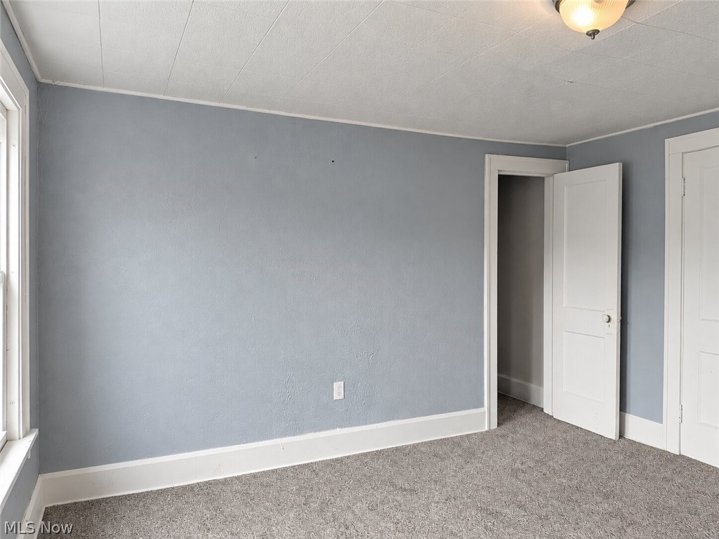 864 10th Street NE Massillon OH 44646