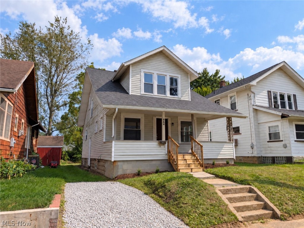 864 10th Street NE Massillon OH 44646