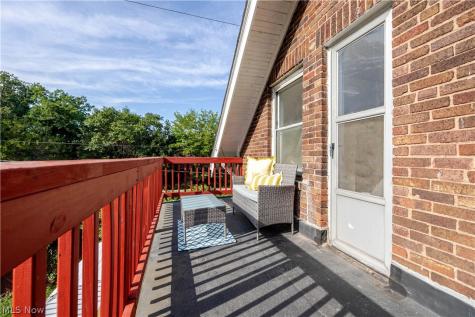 1344 Manor Park Avenue Lakewood OH 44107