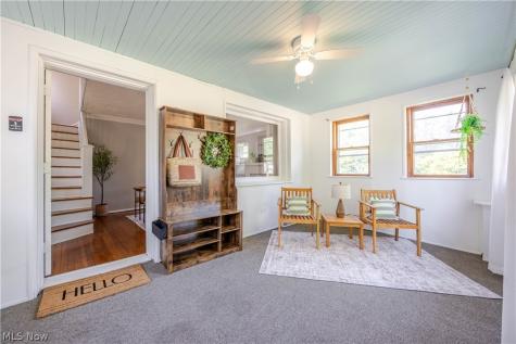 1344 Manor Park Avenue Lakewood OH 44107