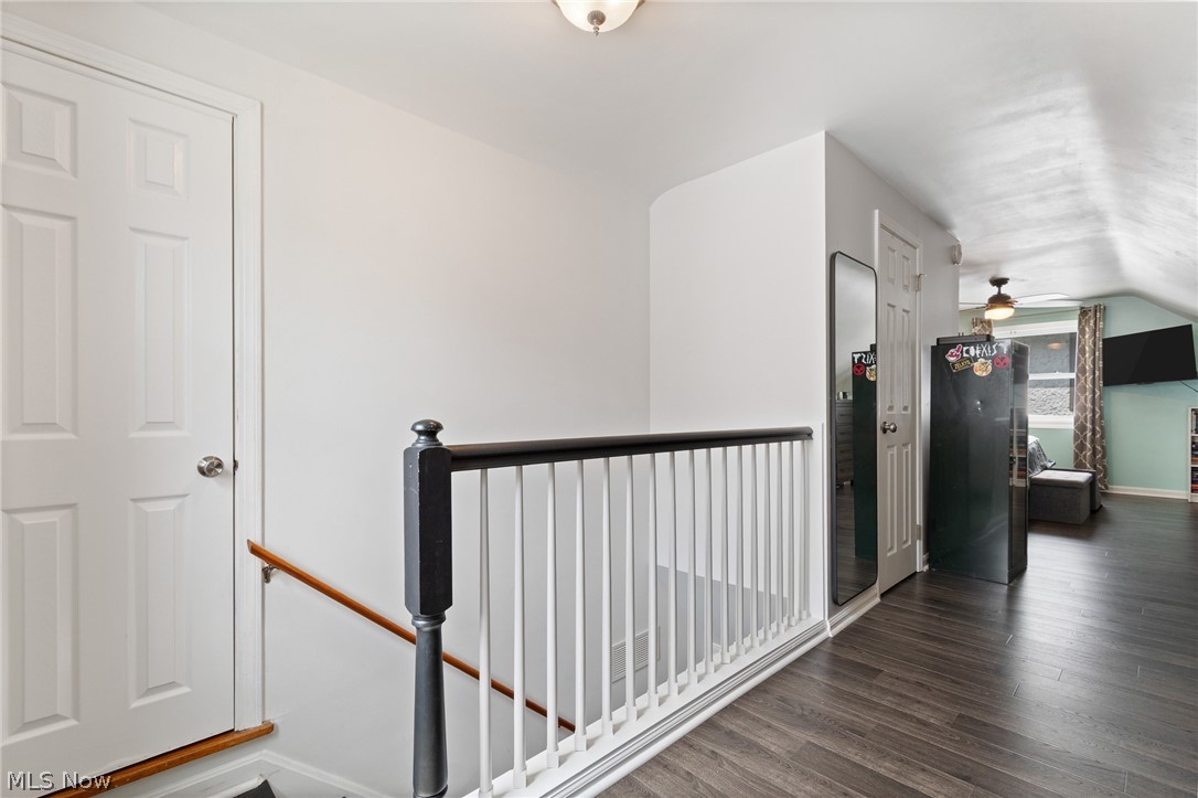 1556 Campbell Street Cuyahoga Falls OH 44223