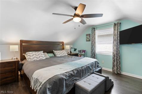 1556 Campbell Street Cuyahoga Falls OH 44223