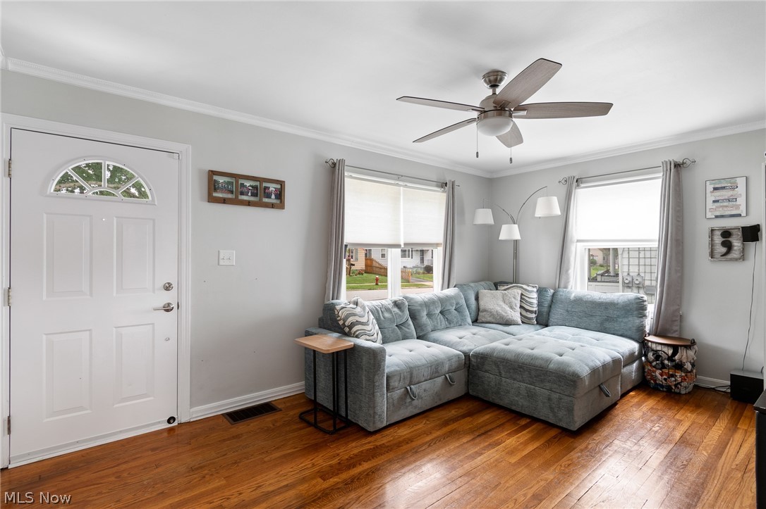 1556 Campbell Street Cuyahoga Falls OH 44223