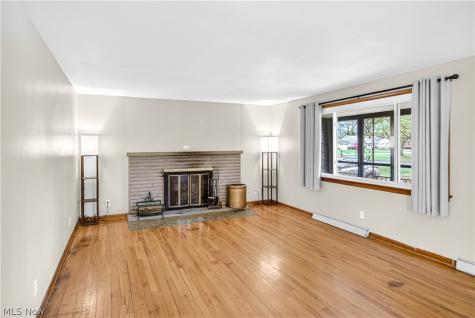 39568 Carol Lane Elyria OH 44035