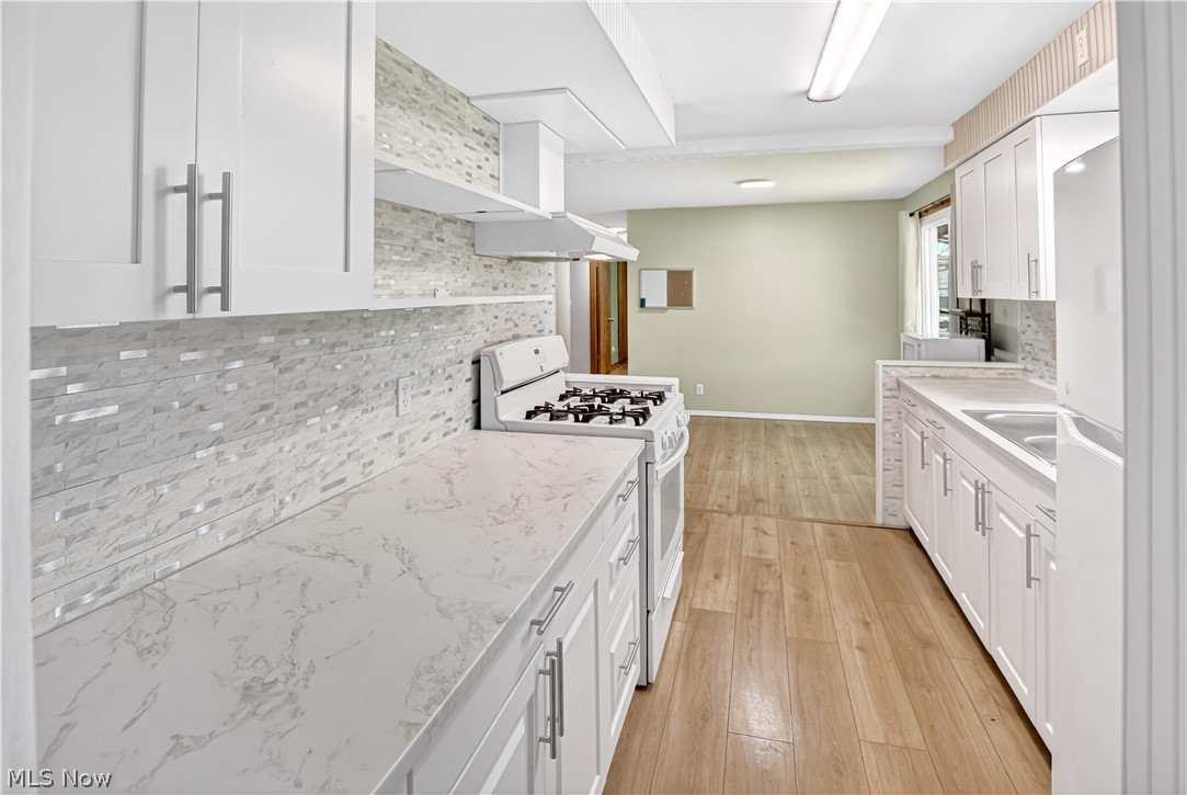 39568 Carol Lane Elyria OH 44035