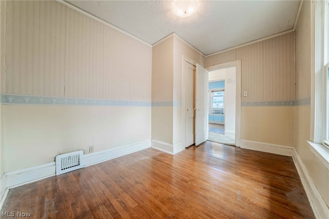 3034 W 112th Street Cleveland OH 44111