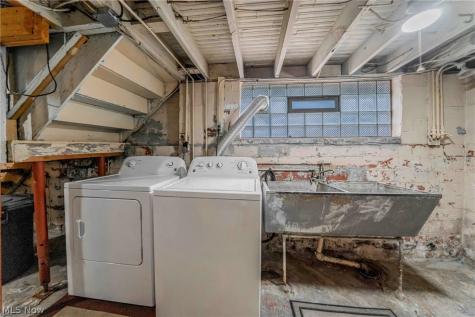 3034 W 112th Street Cleveland OH 44111
