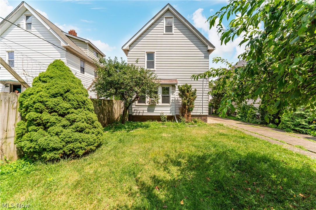 3034 W 112th Street Cleveland OH 44111