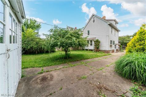 3034 W 112th Street Cleveland OH 44111