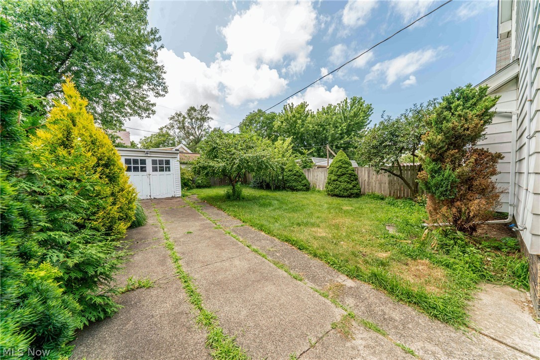 3034 W 112th Street Cleveland OH 44111