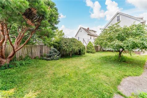 3034 W 112th Street Cleveland OH 44111