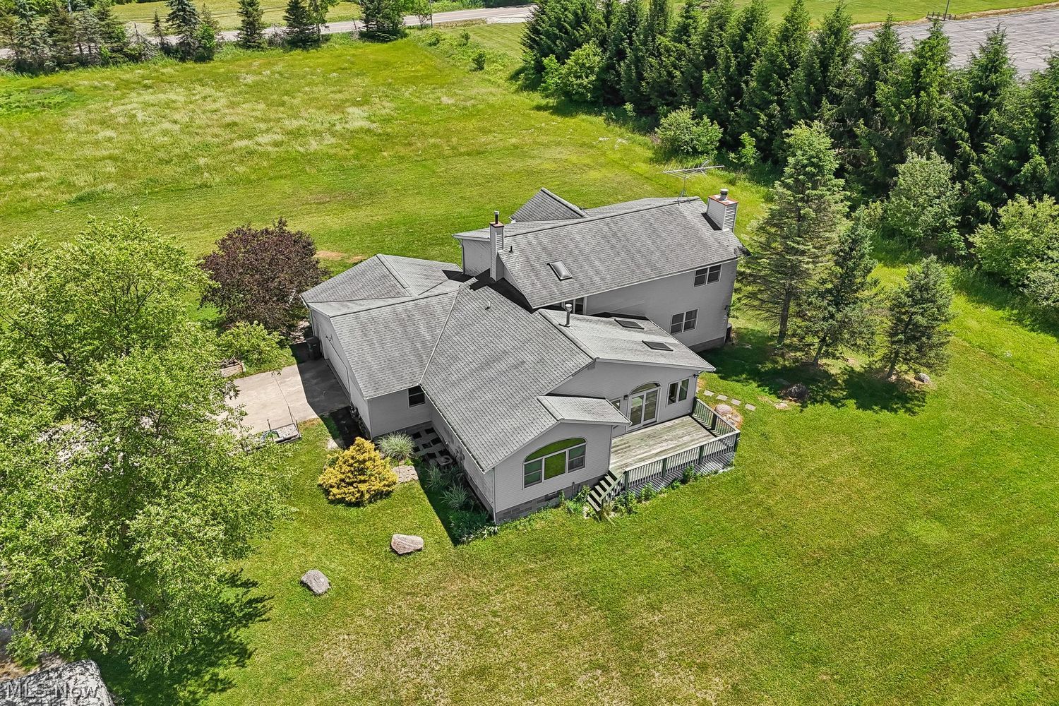 12520 Ravenna Road Chardon OH 44024