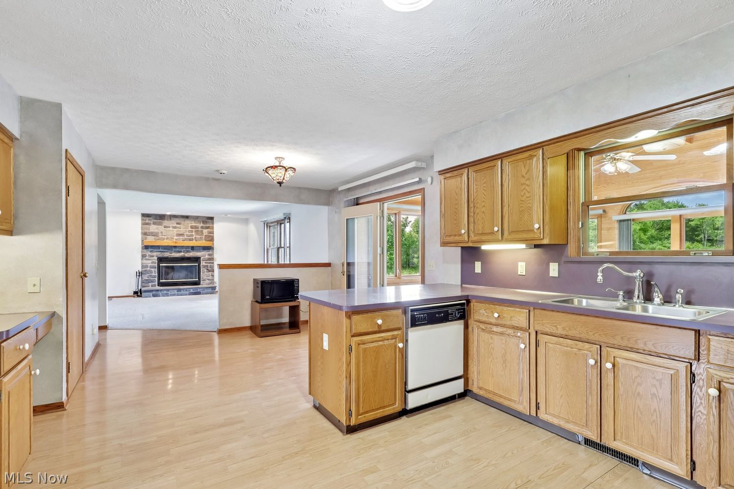 12520 Ravenna Road Chardon OH 44024