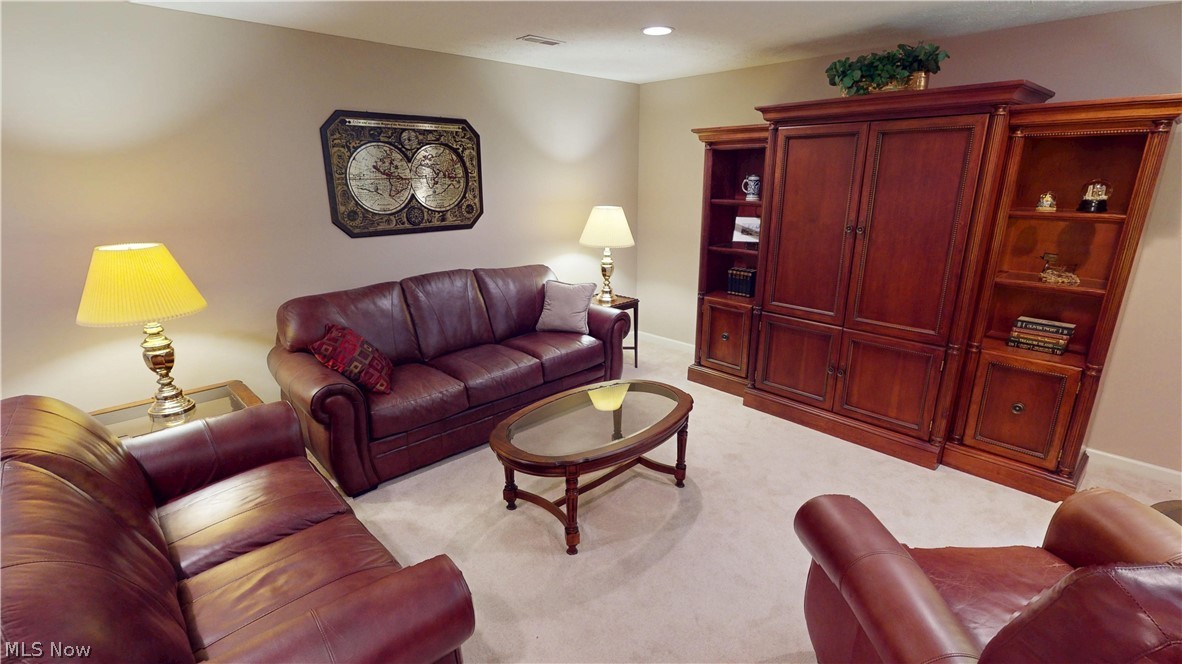 1003 Nature Wood Circle Kent OH 44240