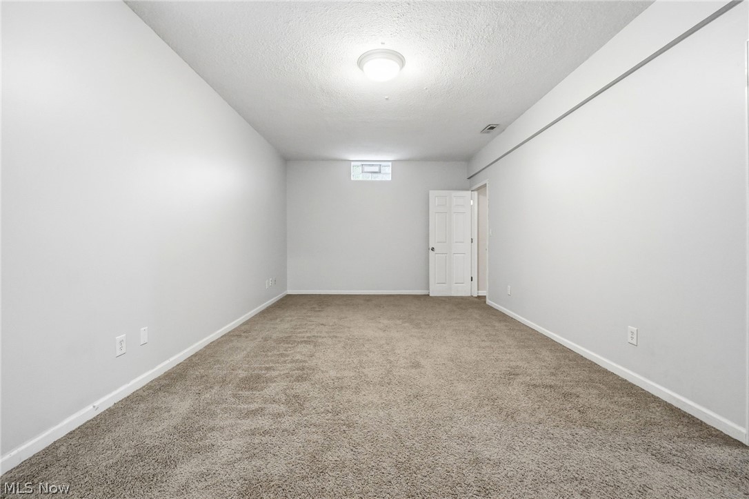 33984 Crown Colony Drive Avon OH 44011