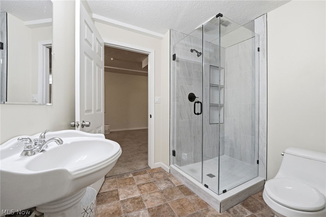 33984 Crown Colony Drive Avon OH 44011