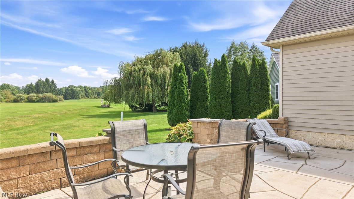 111 Dornoch Street Cortland OH 44410
