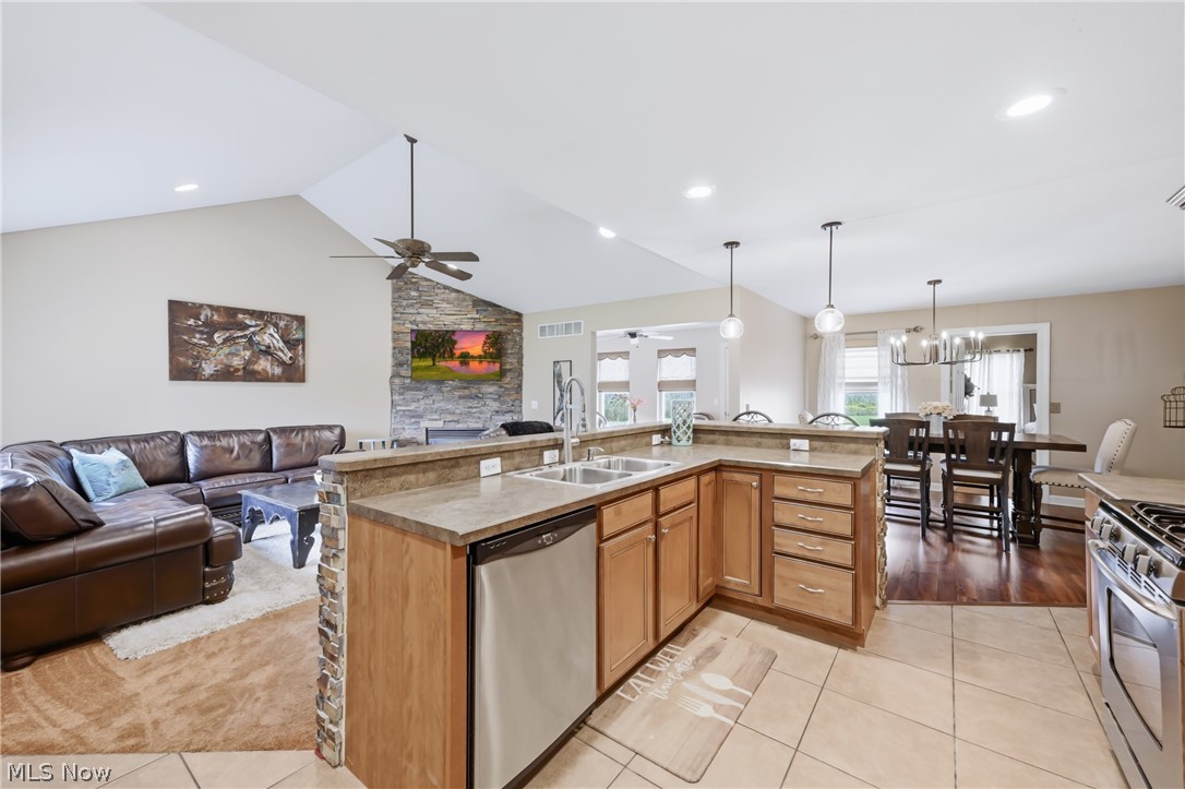 111 Dornoch Street Cortland OH 44410