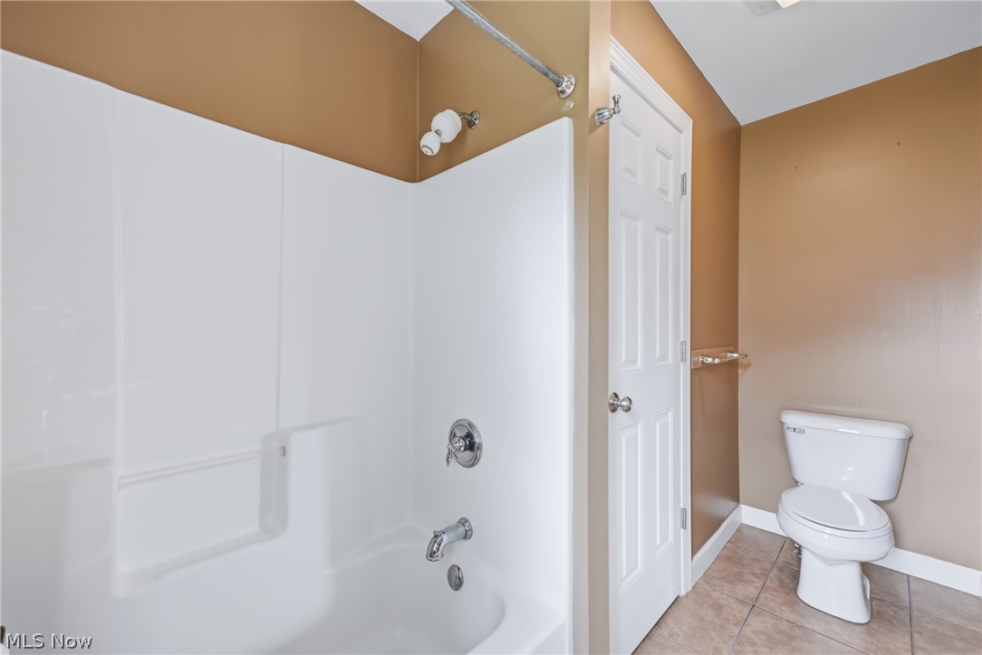 111 Dornoch Street Cortland OH 44410
