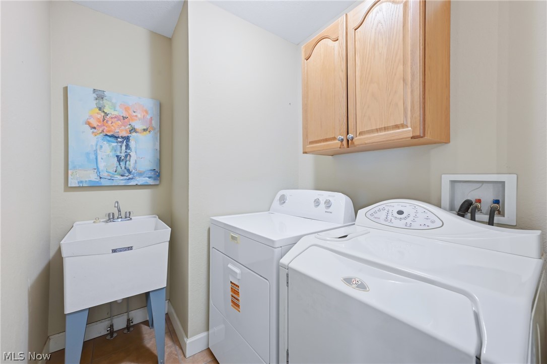 111 Dornoch Street Cortland OH 44410