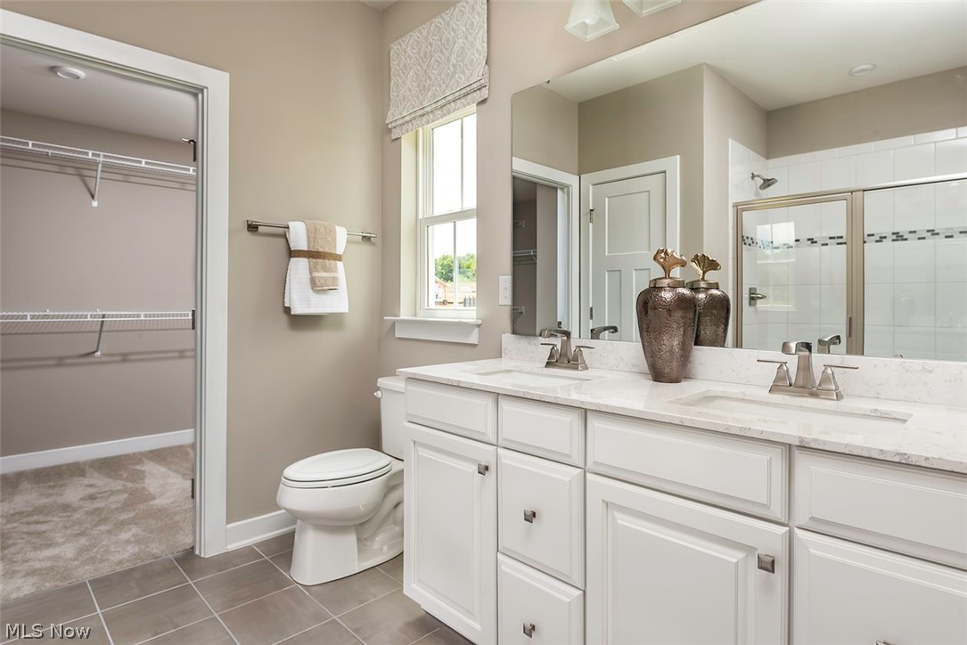 1161 Hunting Hollow Grafton OH 44044