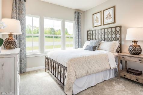 1161 Hunting Hollow Grafton OH 44044