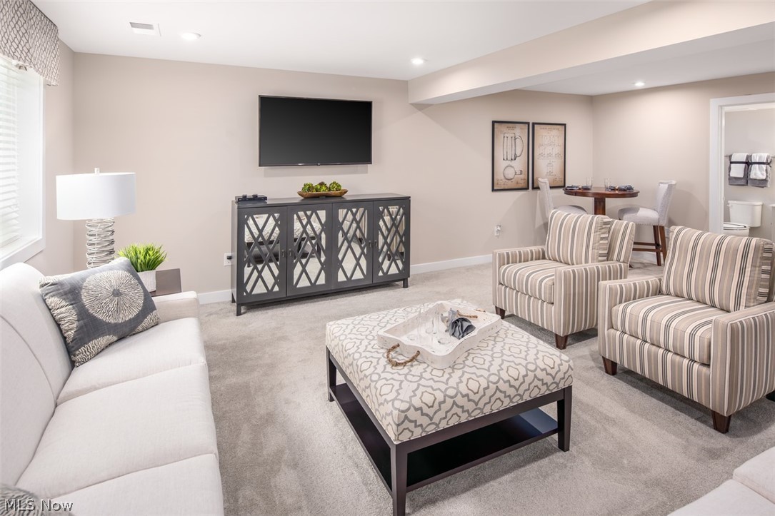 1161 Hunting Hollow Grafton OH 44044
