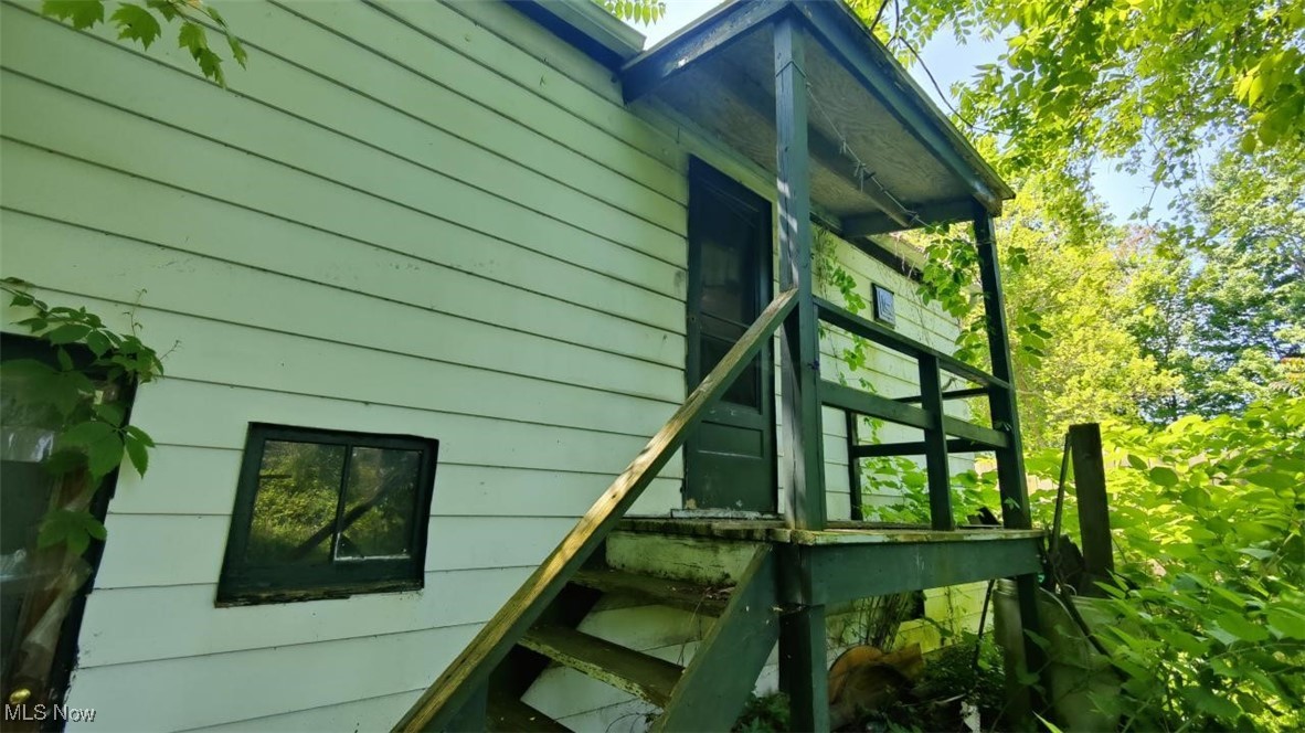 146 Nickle Plate Avenue Conneaut OH 44030