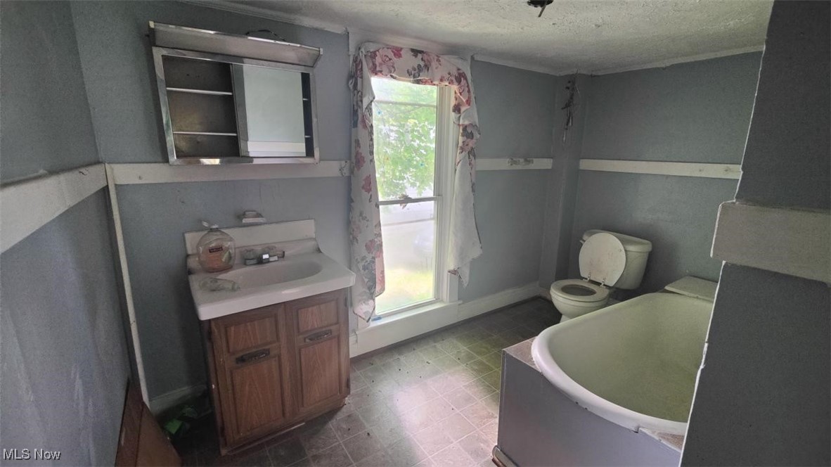 146 Nickle Plate Avenue Conneaut OH 44030