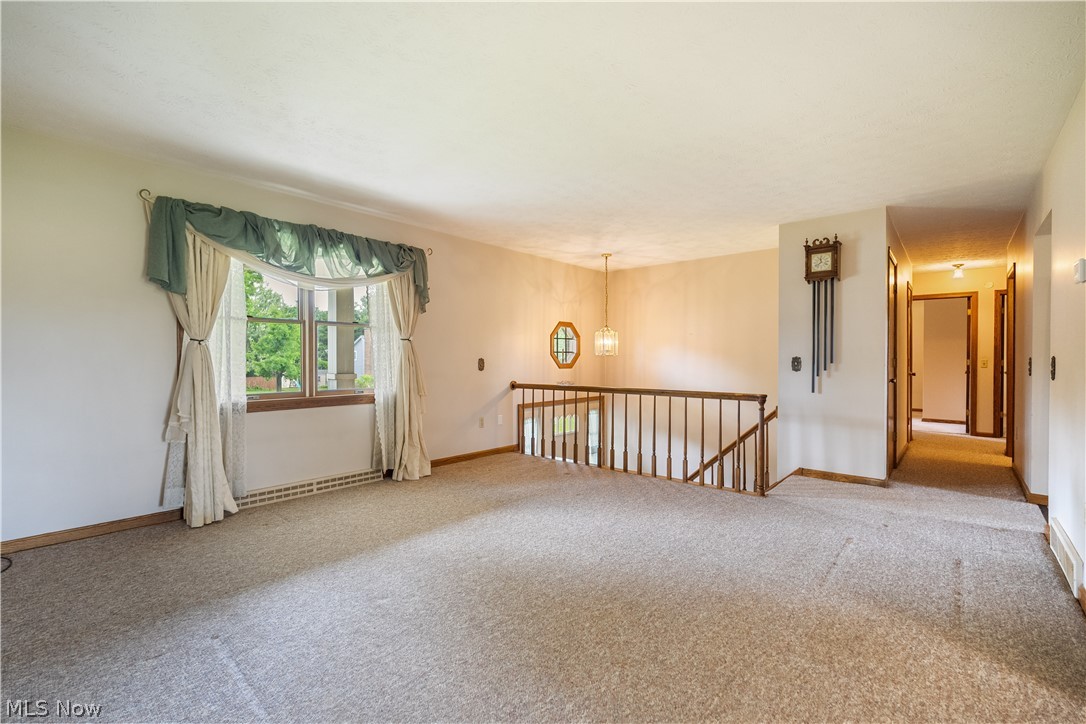 2319 Merle Road Salem OH 44460