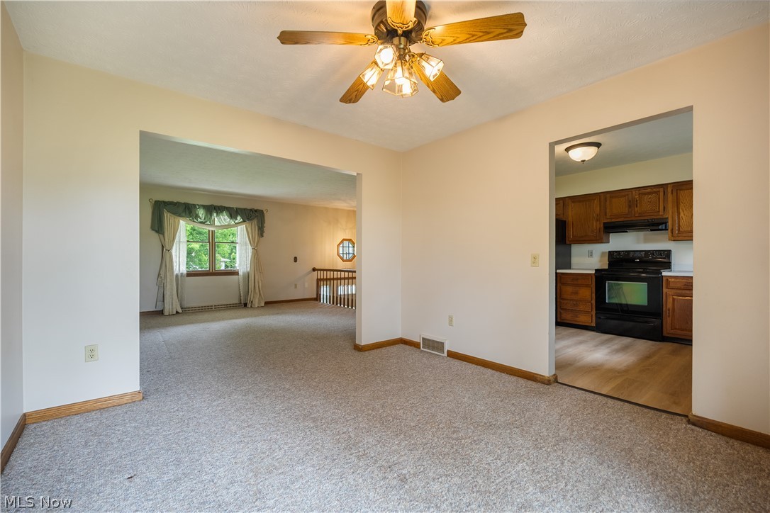 2319 Merle Road Salem OH 44460
