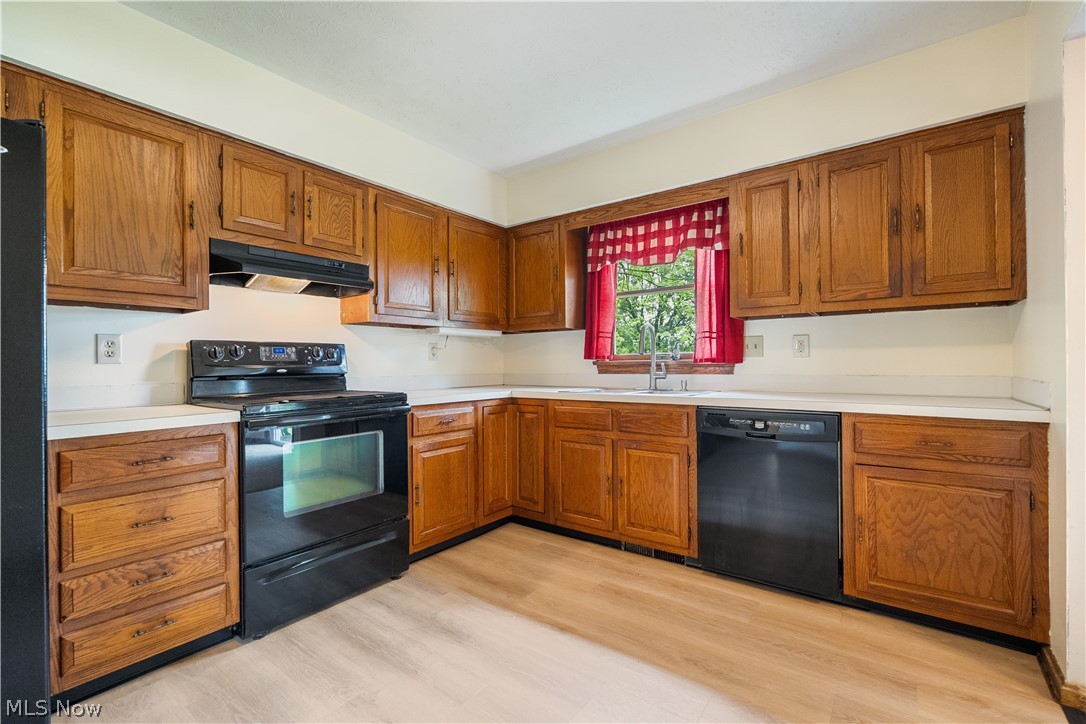 2319 Merle Road Salem OH 44460