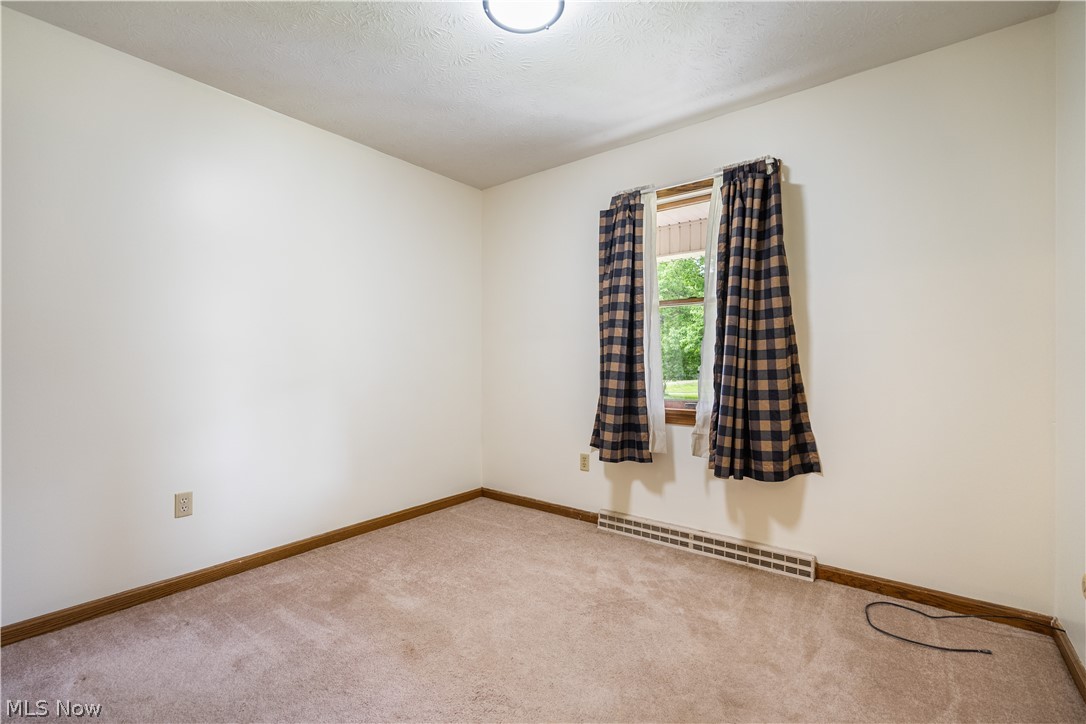 2319 Merle Road Salem OH 44460