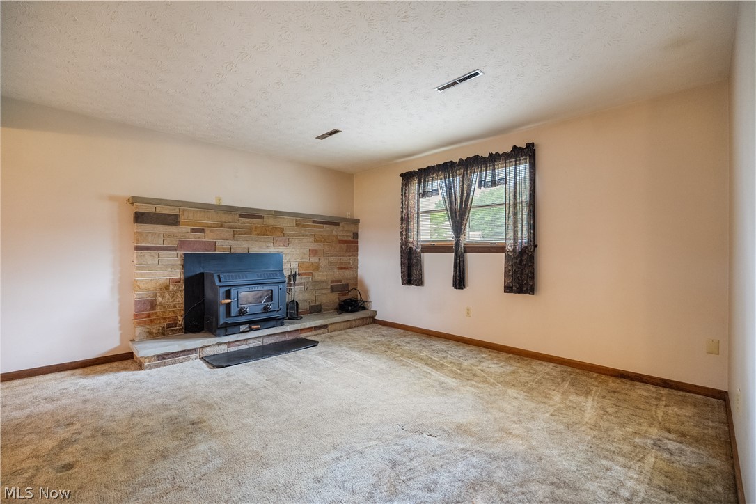 2319 Merle Road Salem OH 44460