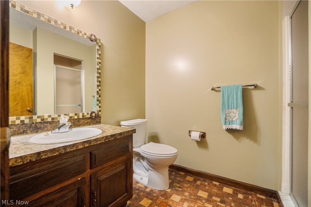 2319 Merle Road Salem OH 44460