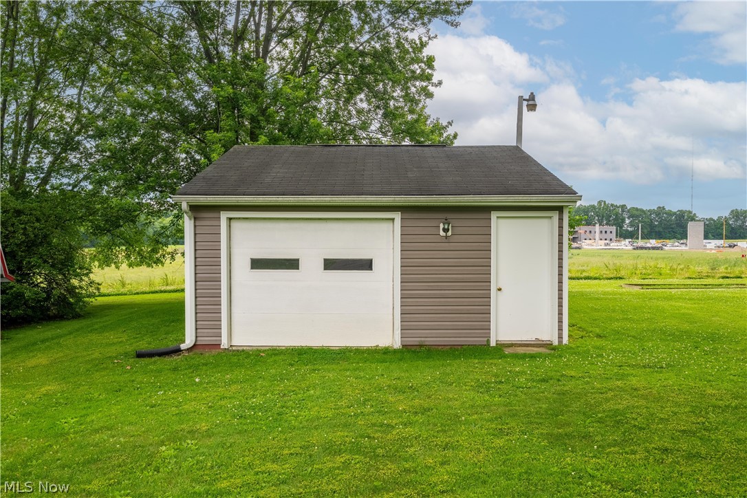 2319 Merle Road Salem OH 44460