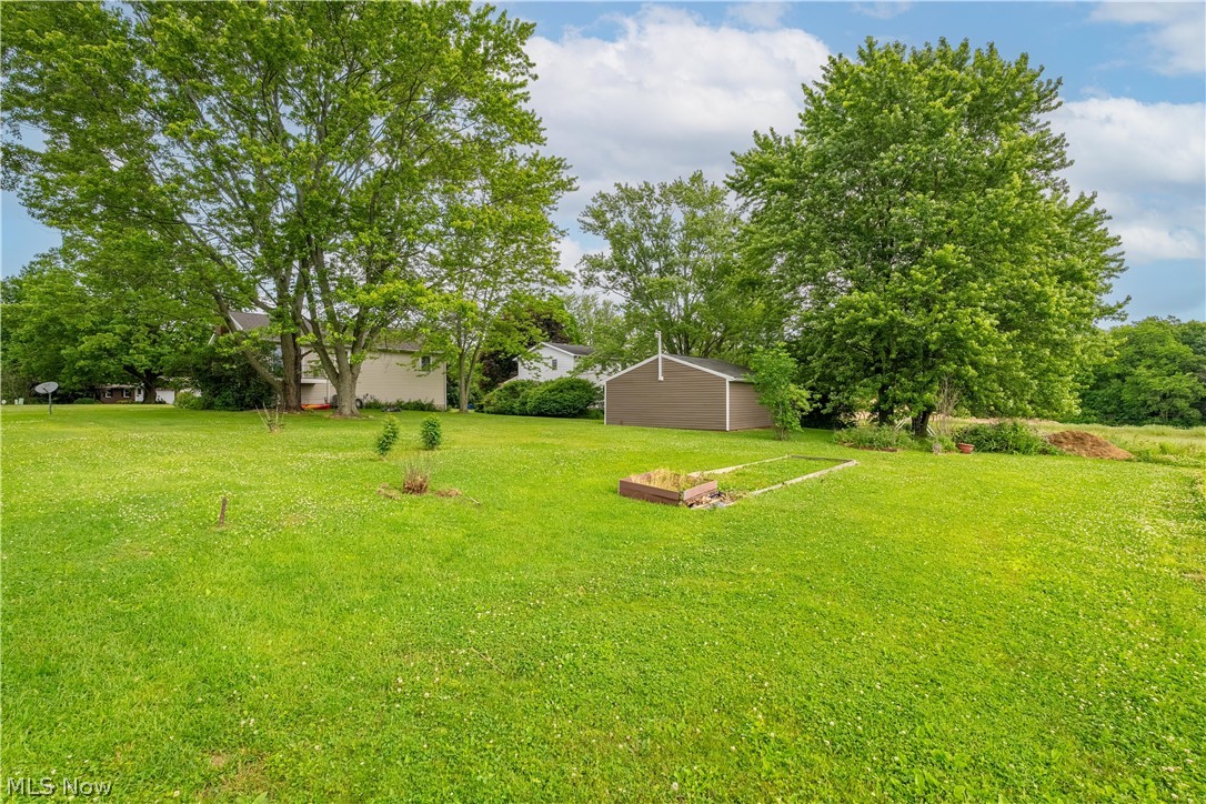 2319 Merle Road Salem OH 44460