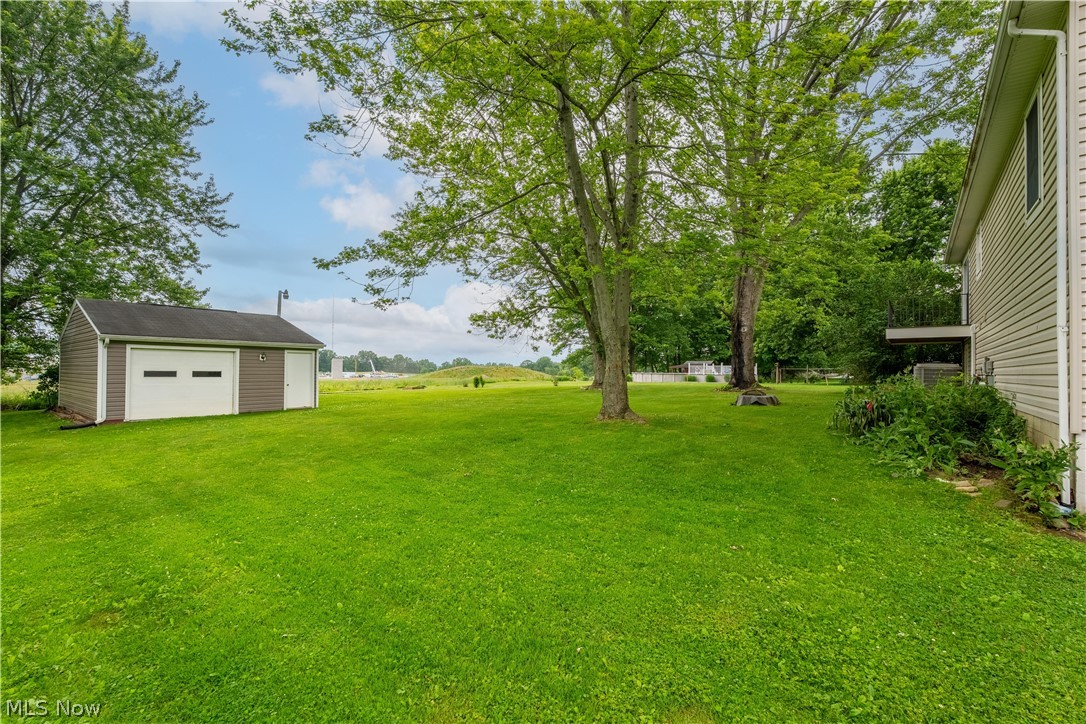2319 Merle Road Salem OH 44460